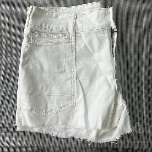 NWT Pilcro The Wanderer Low-Rise Shorts Beige - Picture 14 of 16